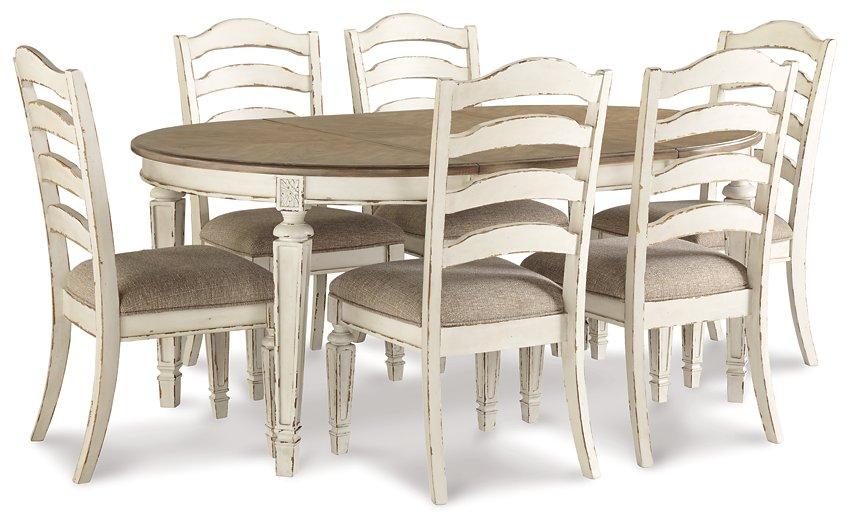 Realyn Dining Room Set