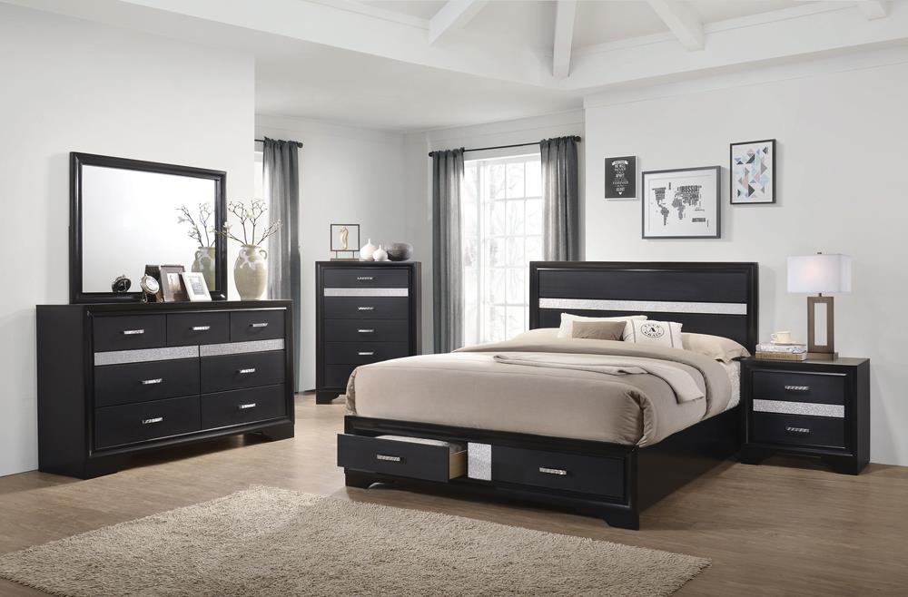 Miranda California King. E.King, & Queen 2-drawer Storage Bed Black & White